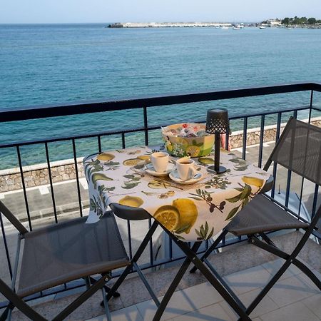 Zia Rina Apartment Naxos Giardini Naxos Exteriör bild